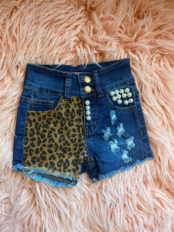 Leopard girl Shorts
